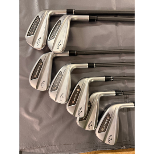 Immaculate LIKE NEW Callaway Apex Ai200 Iron Set