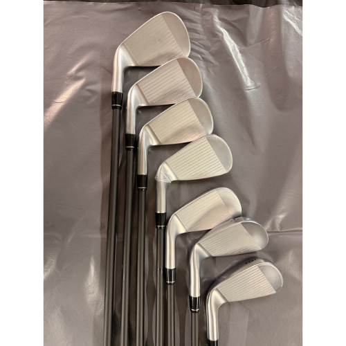 Immaculate LIKE NEW Callaway Apex Ai200 Iron Set